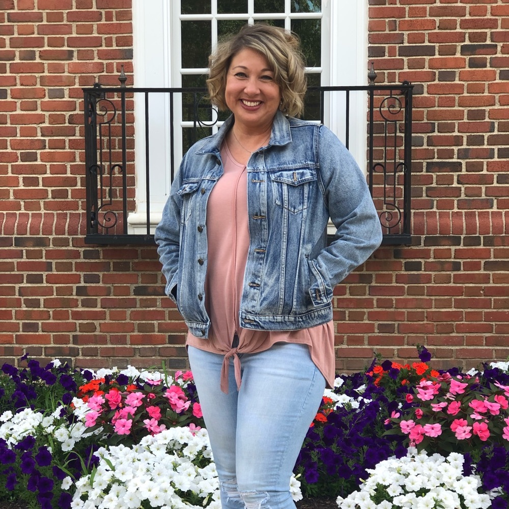 Plus Size Everyday Denim Jacket 🌞 NEW!!